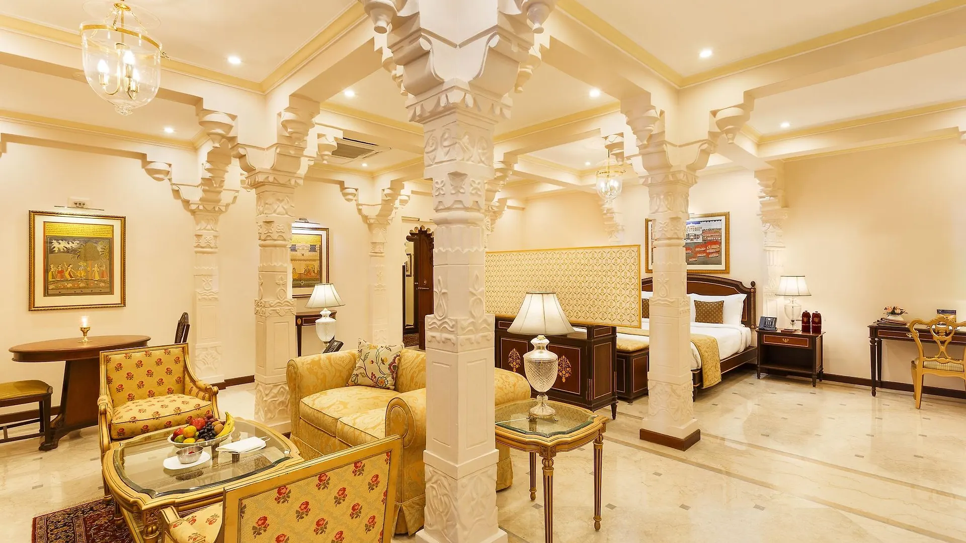 Taj Fateh Prakash Palace Udaipur 5*,