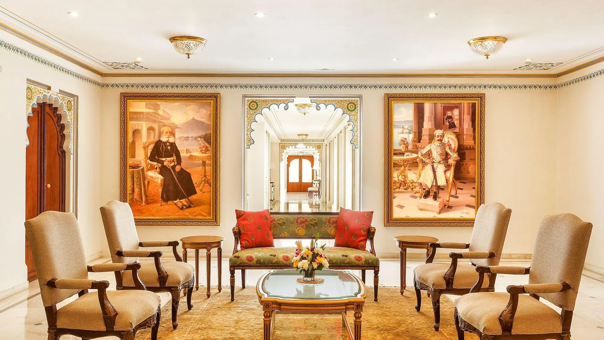 Taj Fateh Prakash Palace Udaipur India