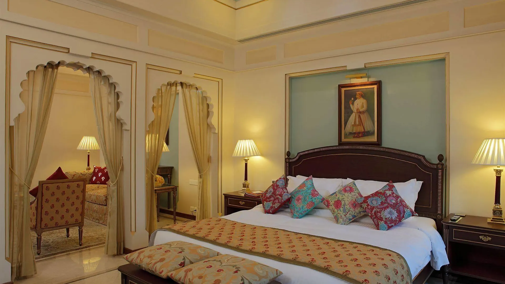 Taj Fateh Prakash Palace Udaipur