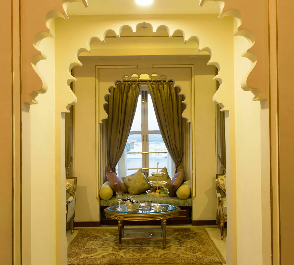 Taj Fateh Prakash Palace Udaipur