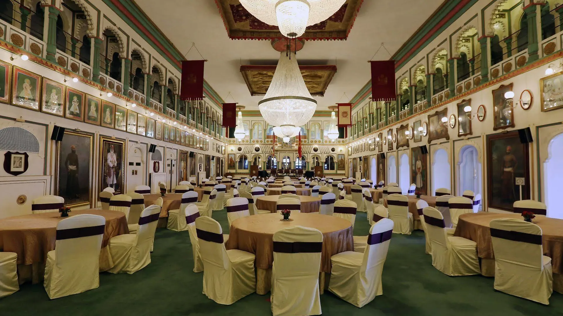 Taj Fateh Prakash Palace Udaipur